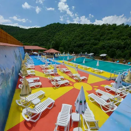 موتيل Restoran Park Panorama *